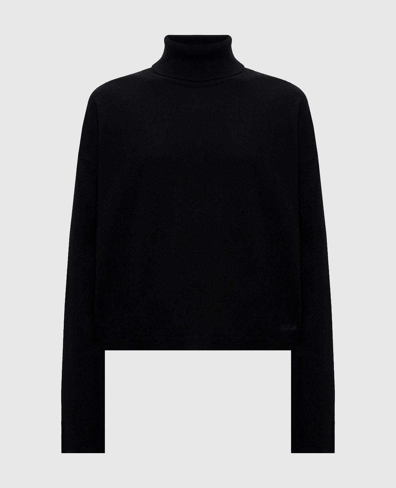 Black sweater with wool