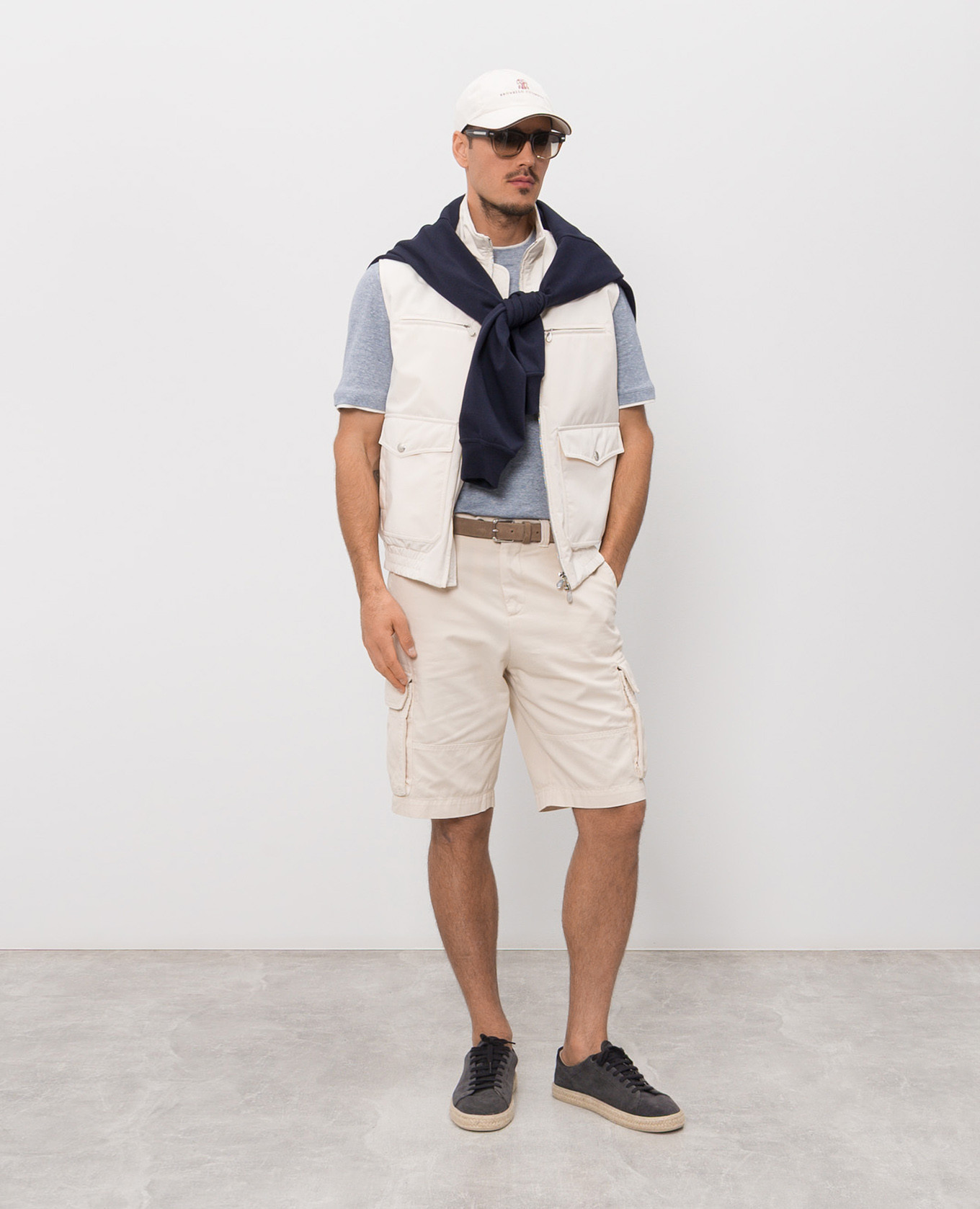 

Beige cargo shorts Brunello Cucinelli