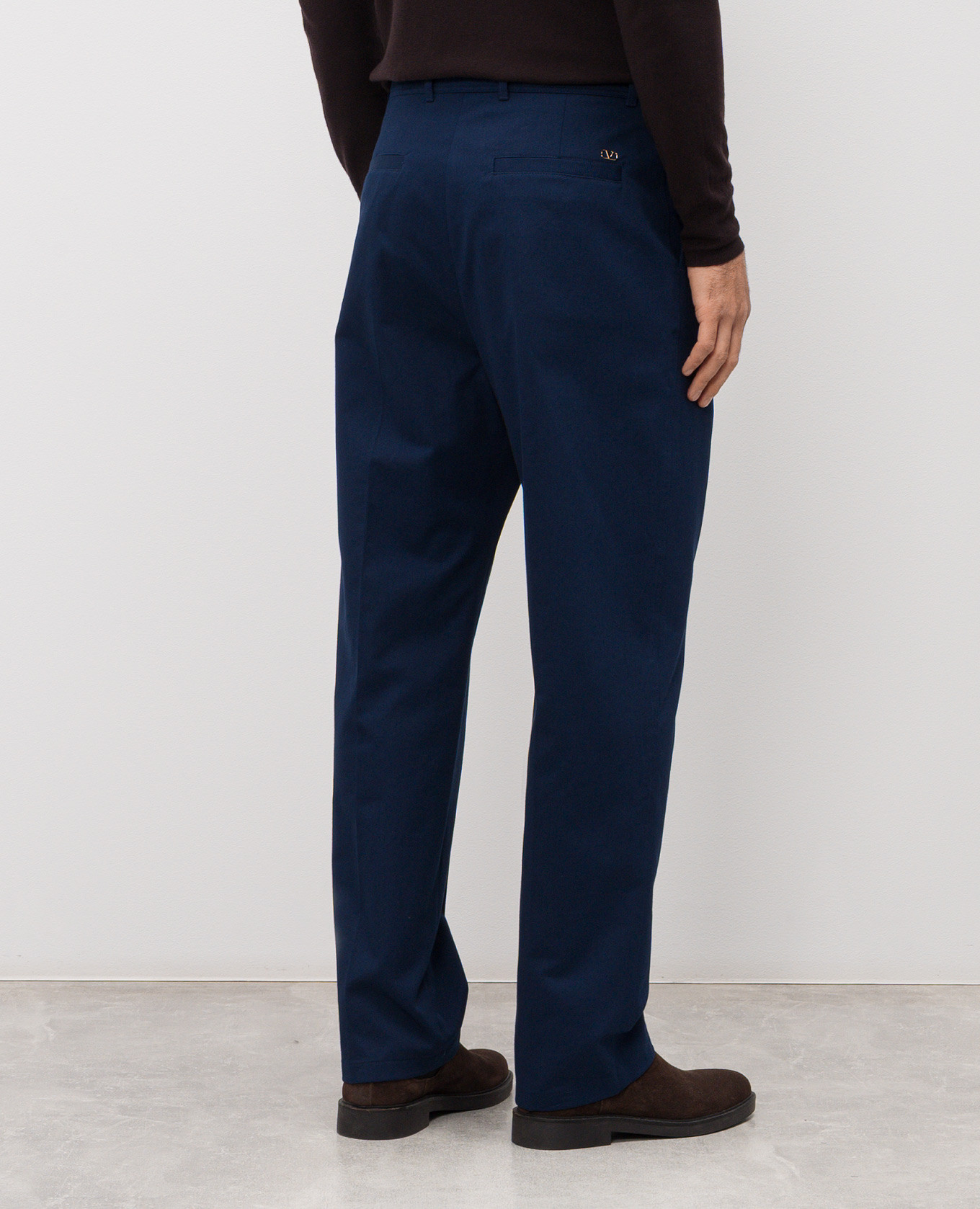Blue pants with emblem Valentino 4