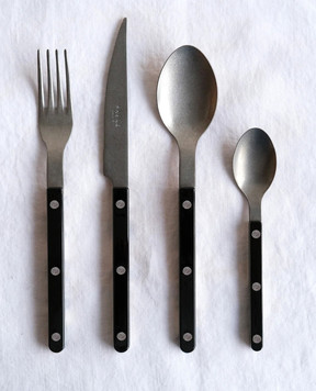 Sabre Paris Black Bistrot cutlery set BISTROTSOLID4P
