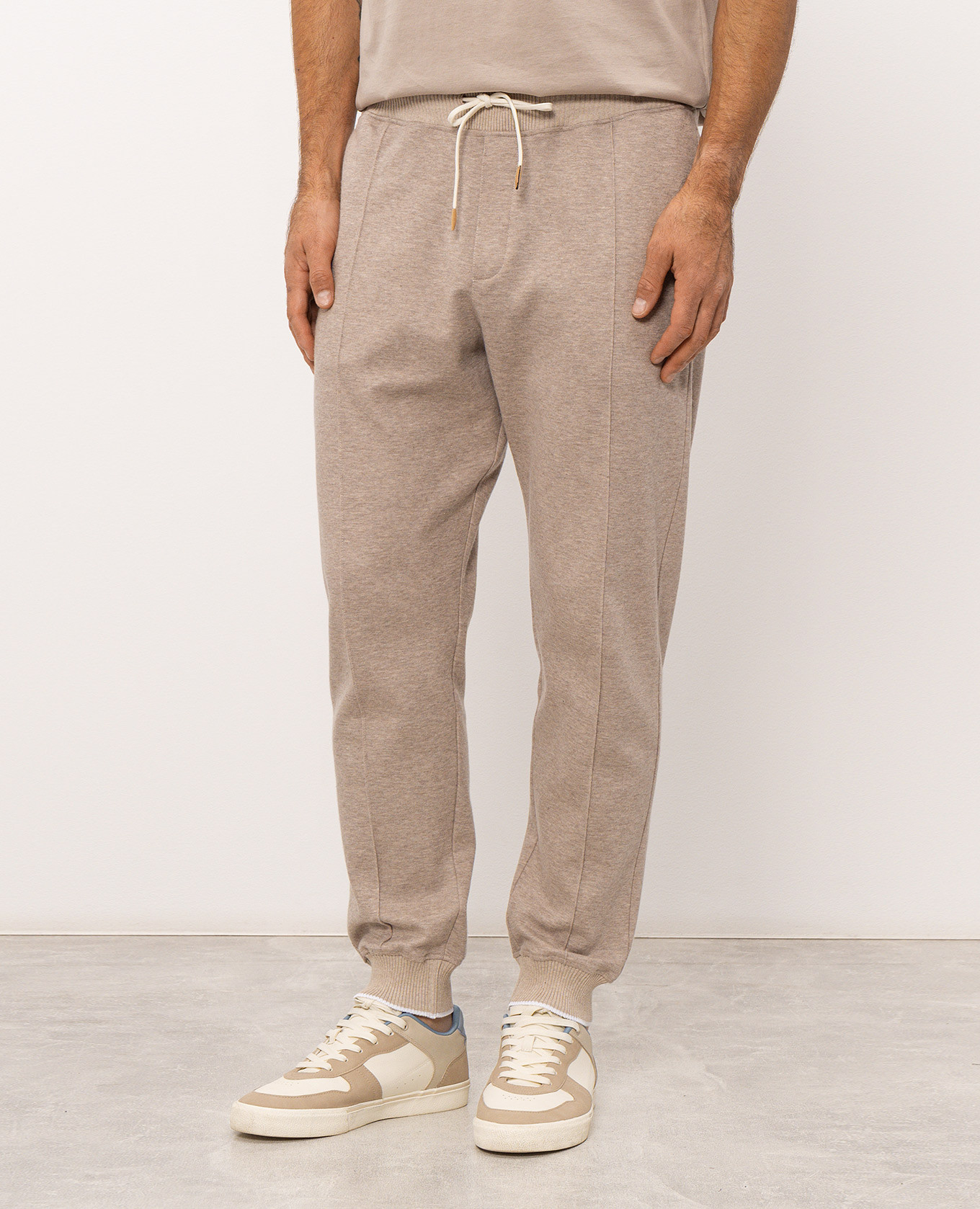 Beige jogger pants Pini Parma 3