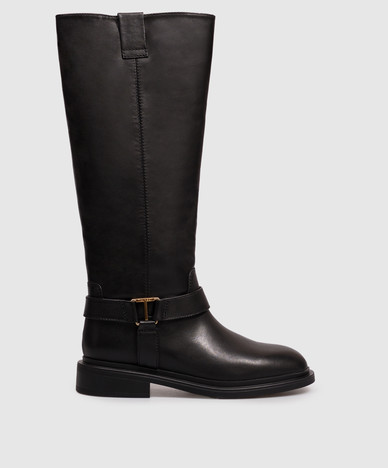 Botas de cuero negro