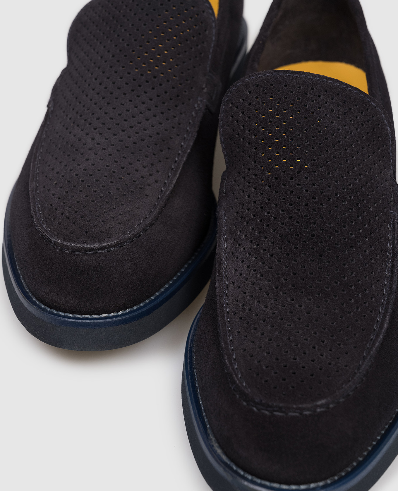 Blue suede loafers with perforations Doucal's 5