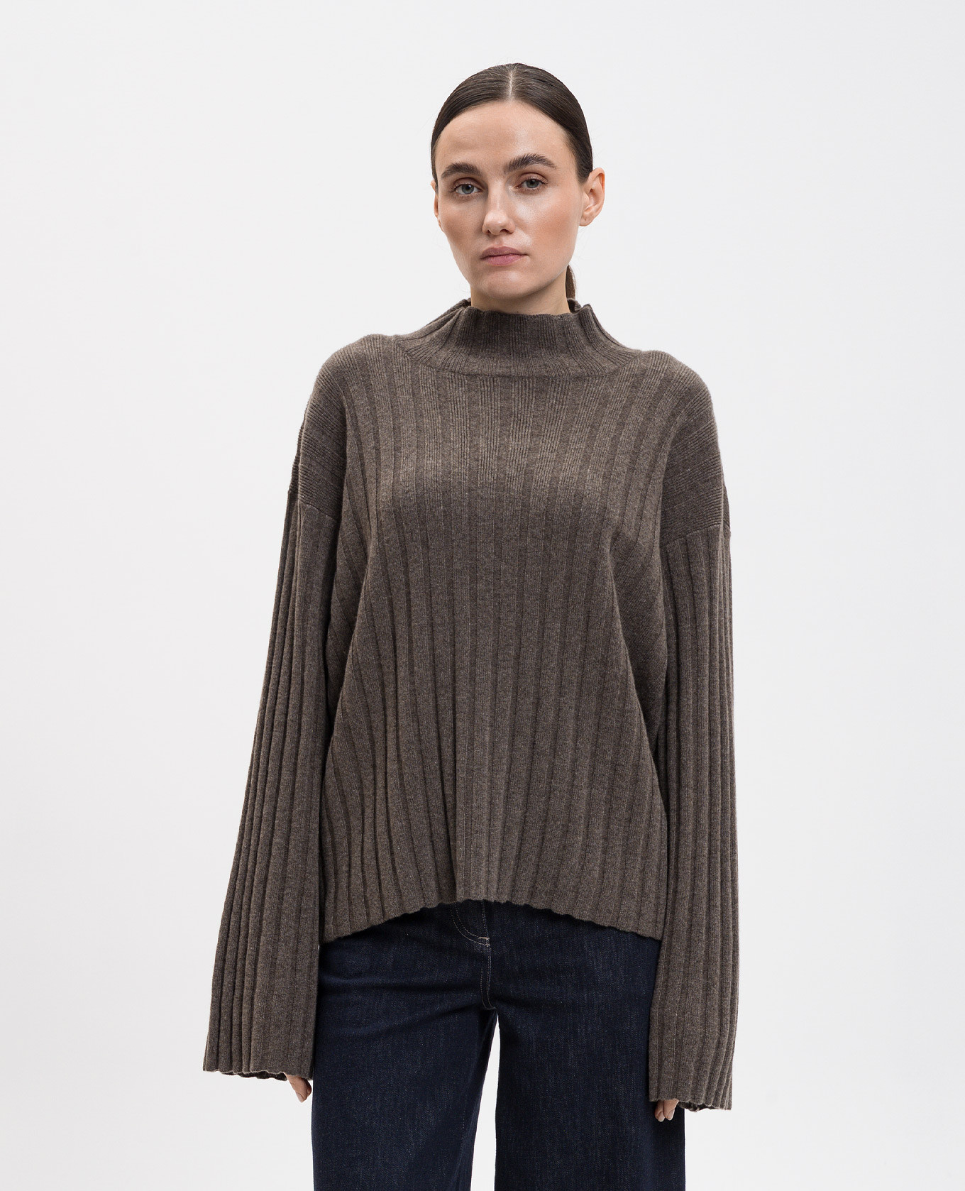 

Brown cashmere sweater Agnona
