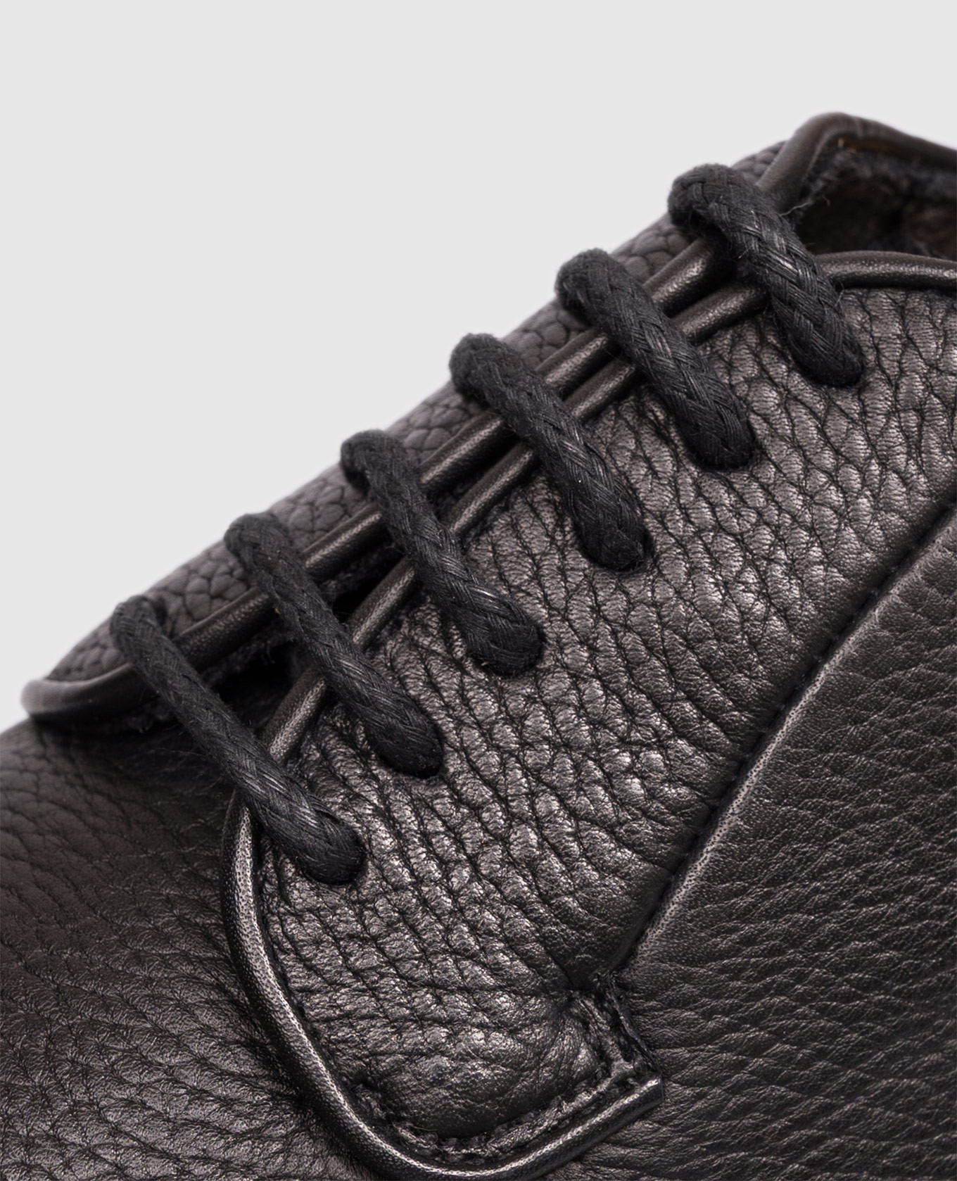 Black leather derby shoes Doucal's 5