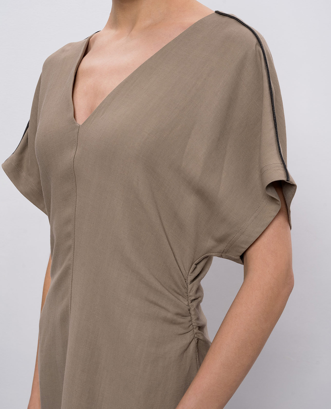 

Brown midi dress with linen Brunello Cucinelli