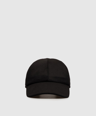 Black cashmere cap with mink fur