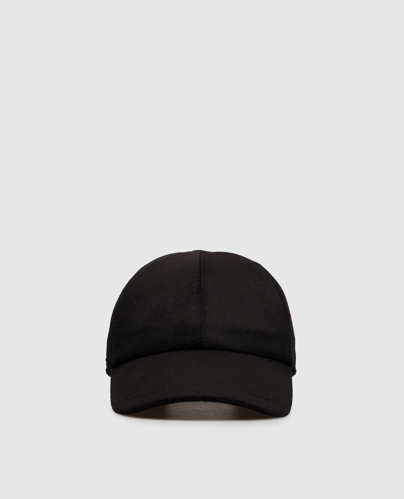 Black cashmere cap with mink fur