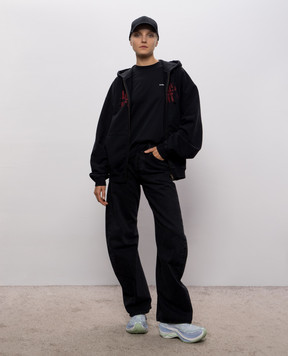 Vetements Black t-shirt with logo print MH27TR161Bw