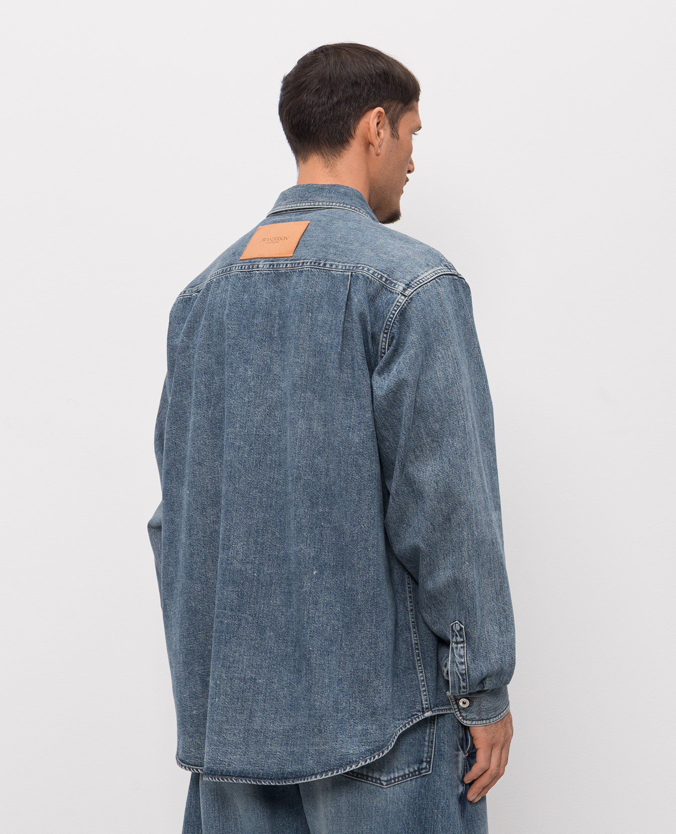 Blue denim shirt with patch JW Anderson 4