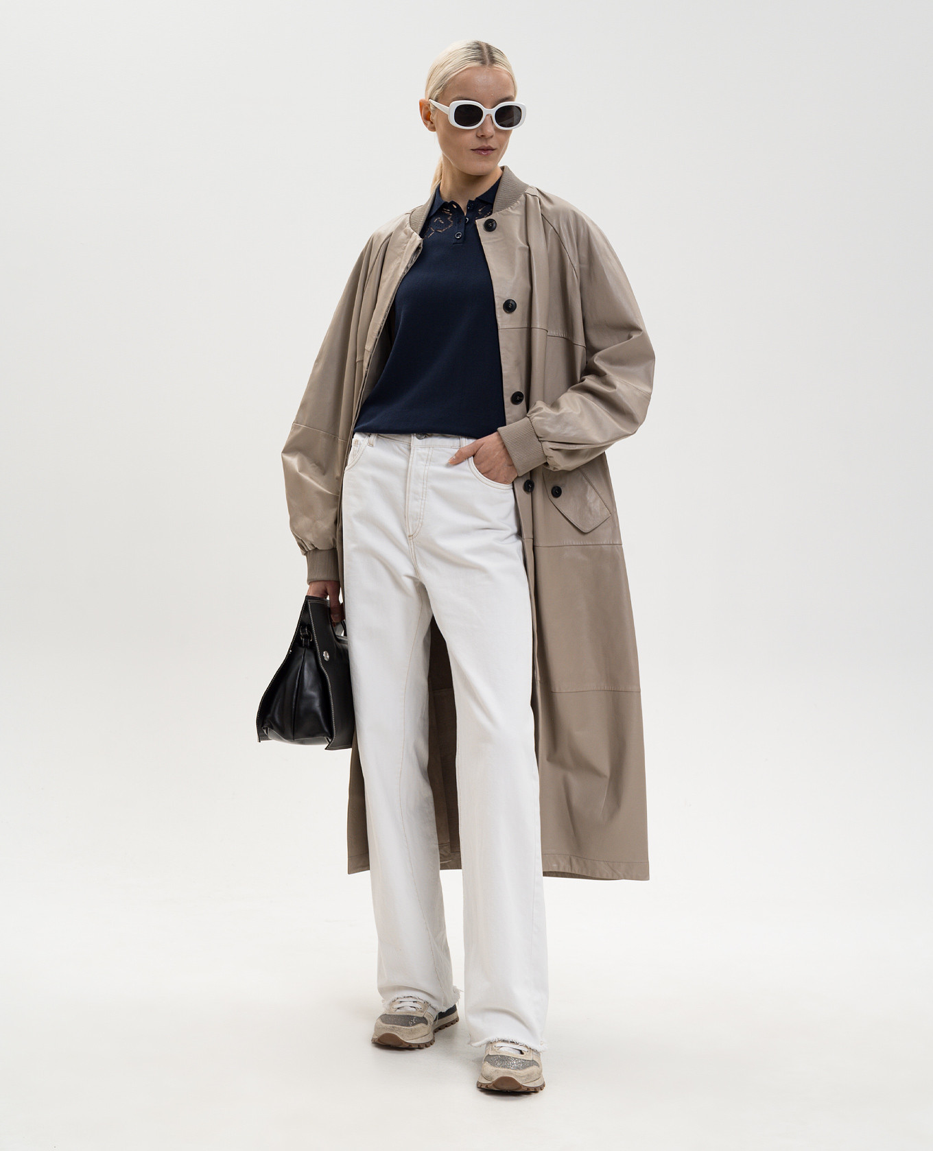 

Blue polo shirt with openwork embroidery Max & Co