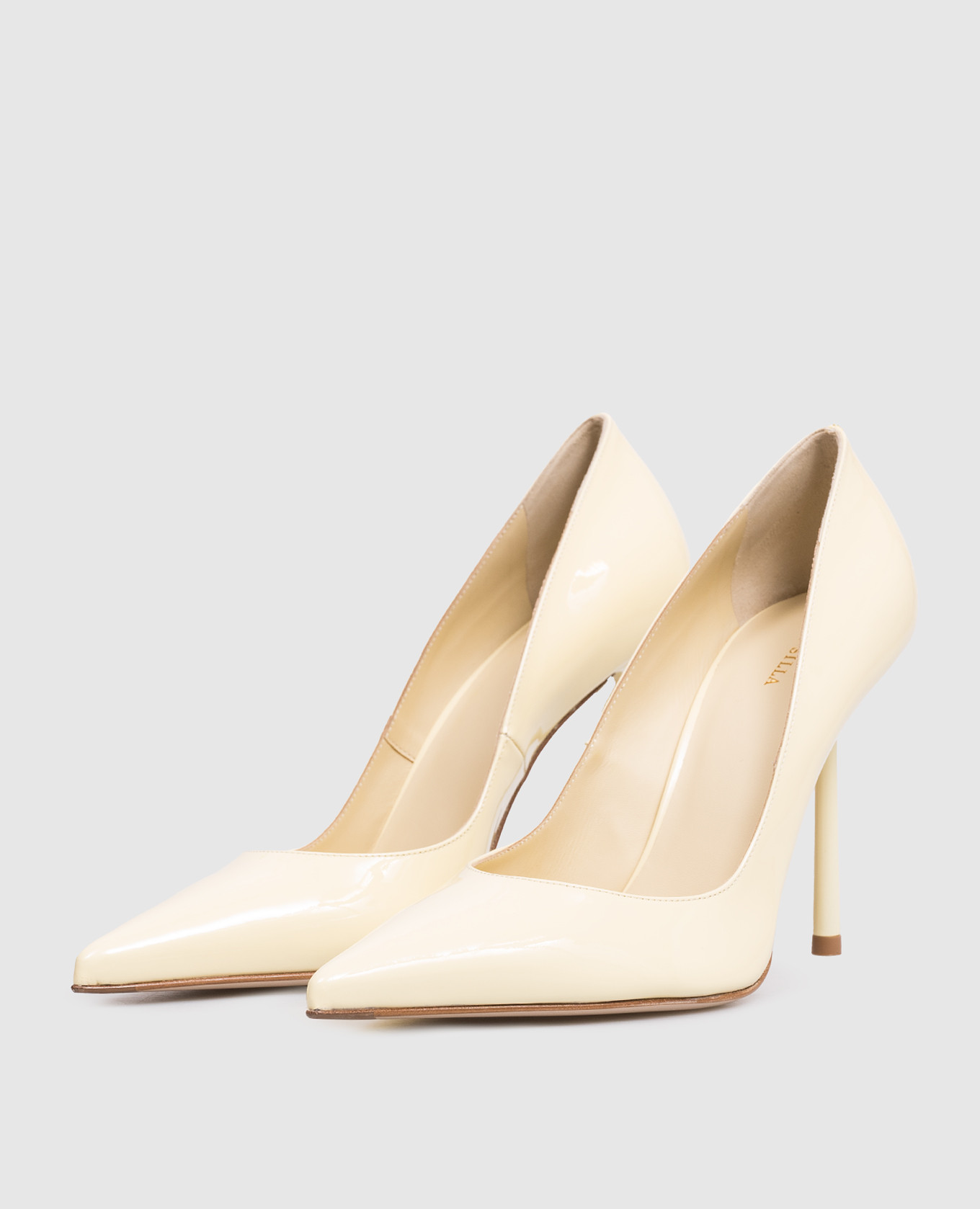 

Bella yellow patent leather shoes Le Silla