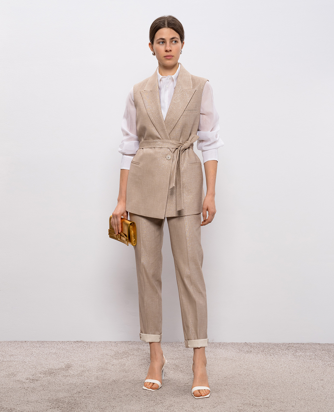 

Beige vest with lurex Peserico