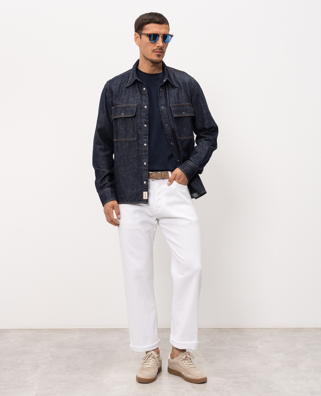 

White jeans with logo patch Officina 36