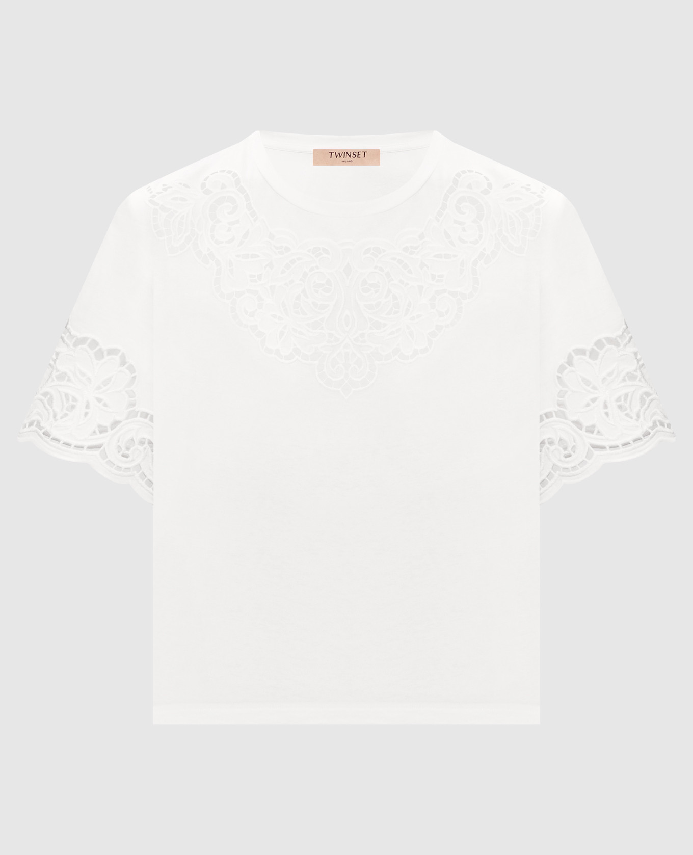 White T-shirt with Richelieu embroidery