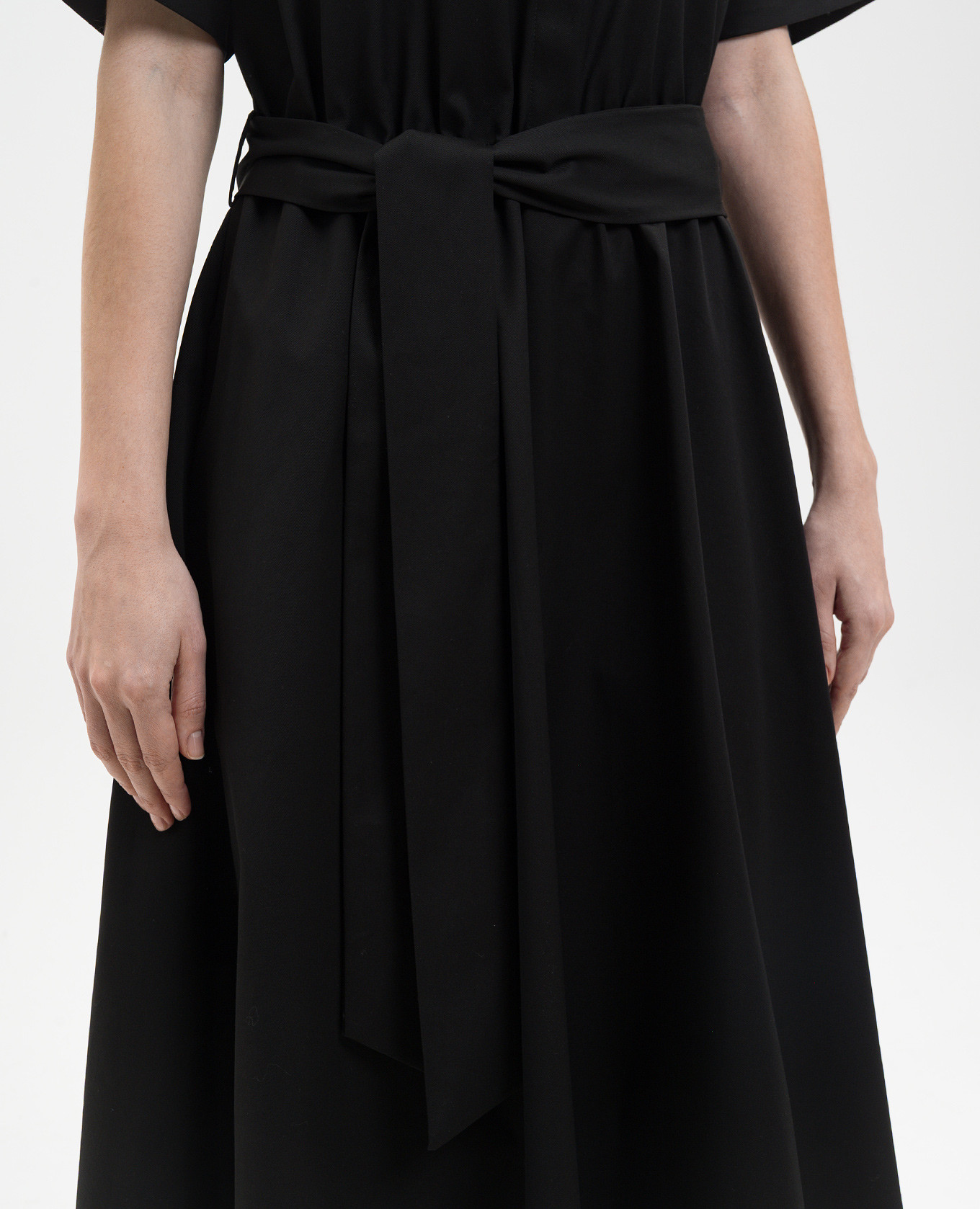 

Black midi dress Kiton
