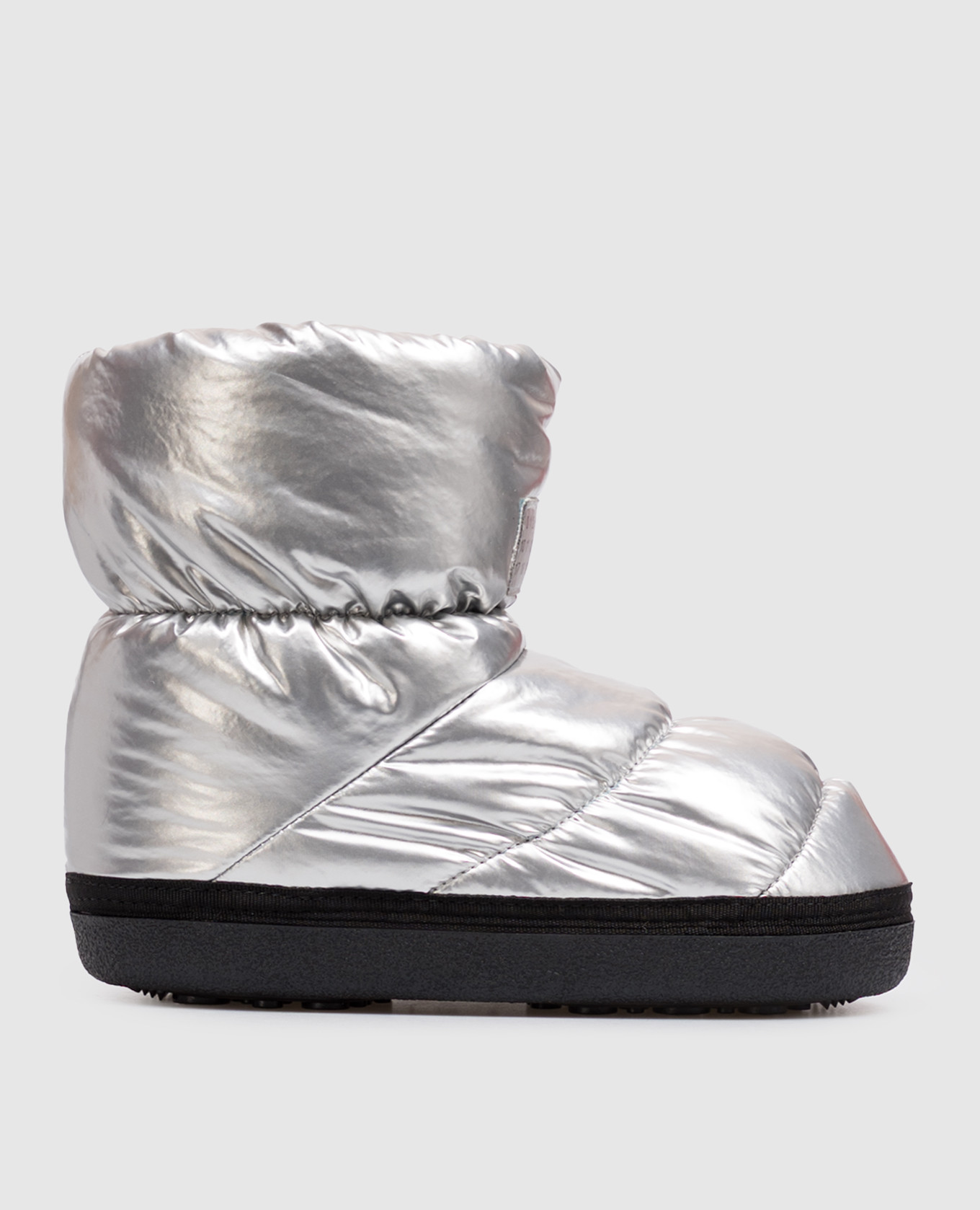 Children's quilted boots with a patch