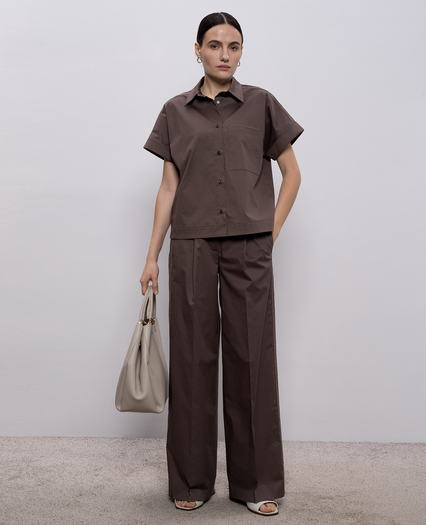 

Brown shirt with lapels Peserico