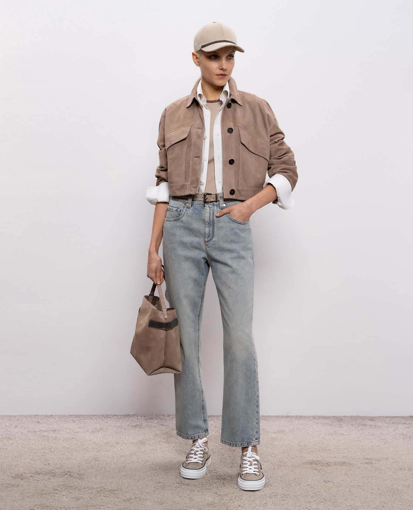 

Beige top with chain Brunello Cucinelli