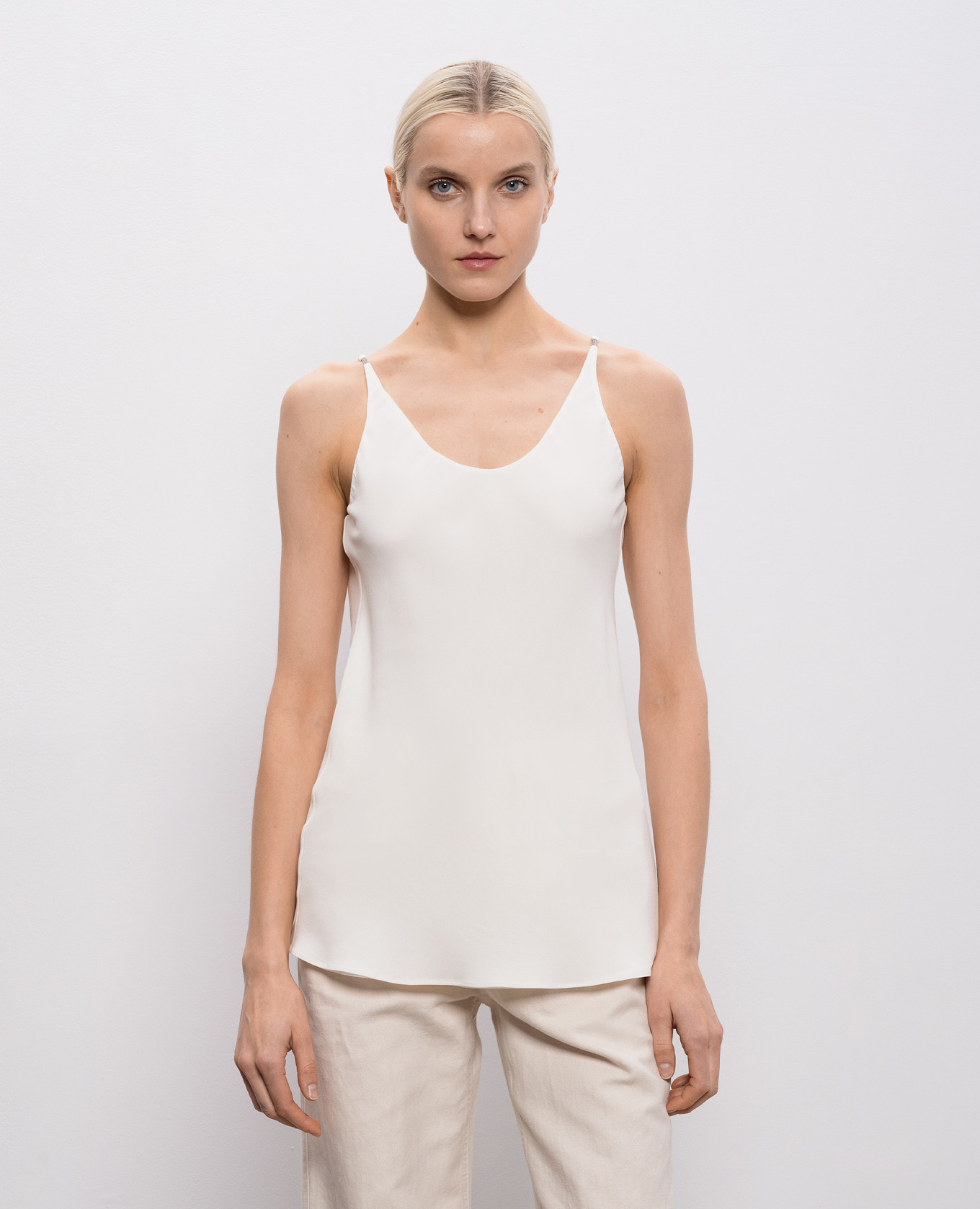Ivory silk top with monil chain Brunello Cucinelli 3