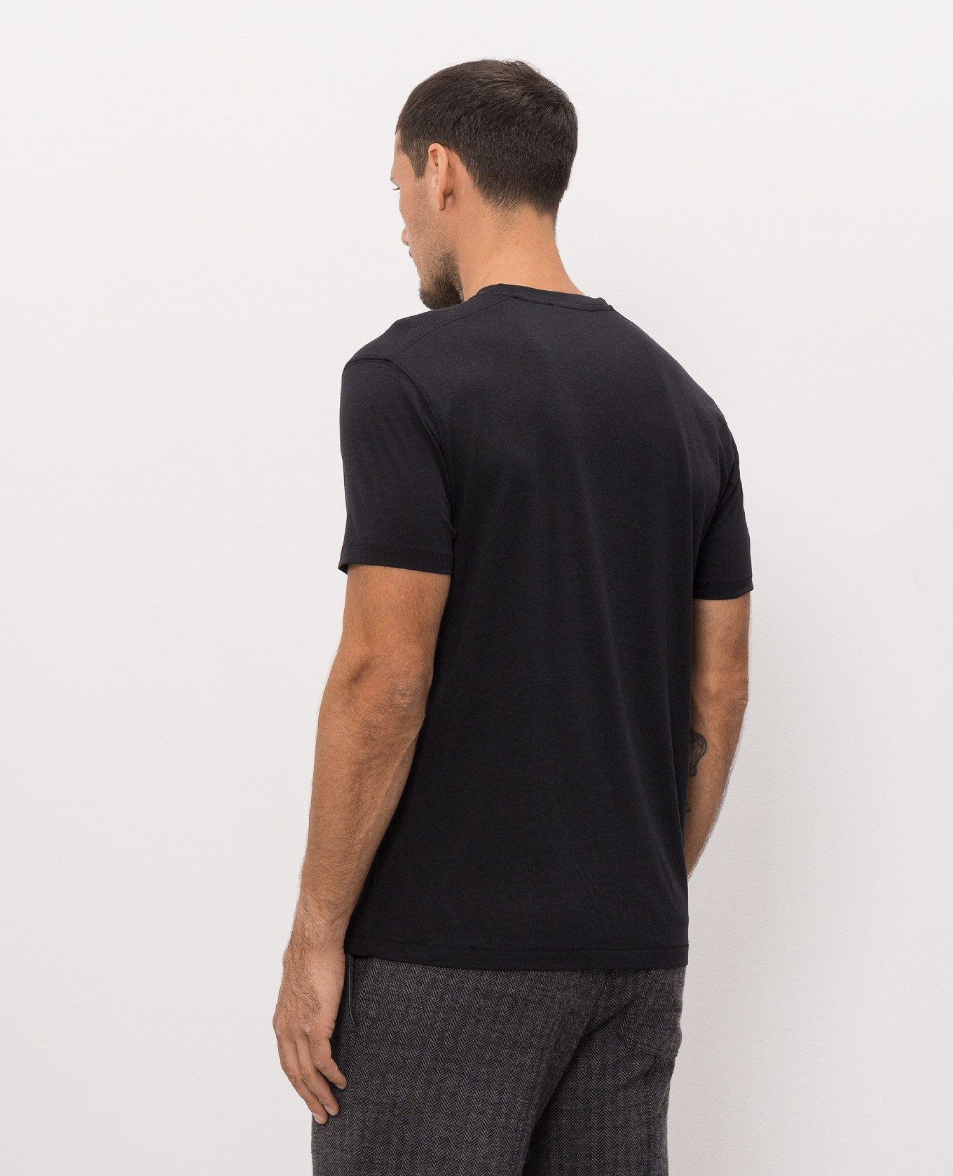 Black T-shirt with monogram embroidery Tom Ford 4