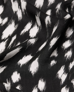 Givenchy Black wool and silk stole in animal print 710010172001