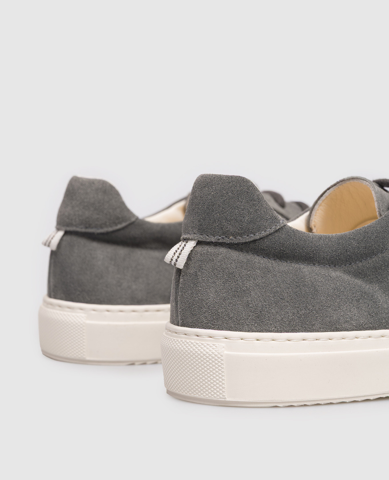 

Gray suede sneakers Doucal's, Grey