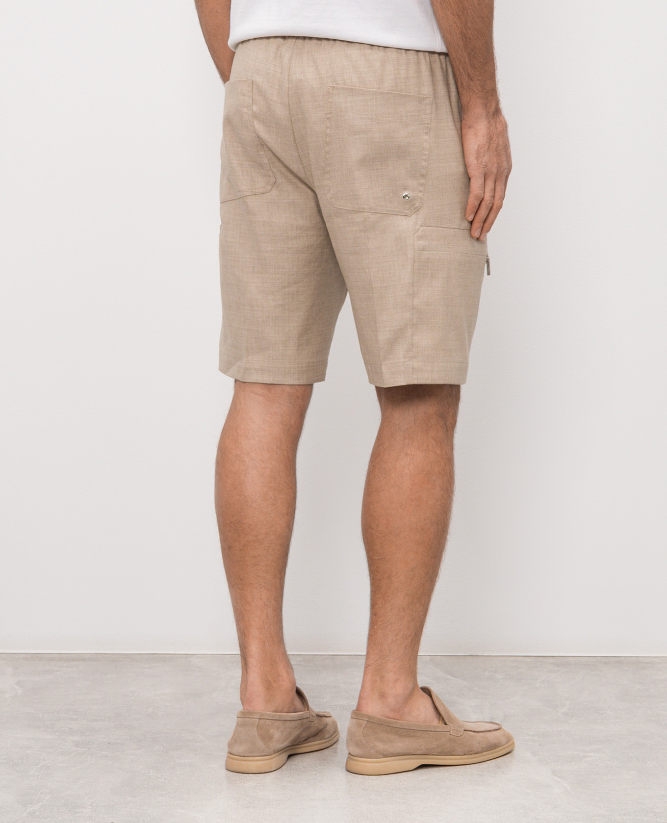 

Beige linen and wool shorts Stefano Ricci