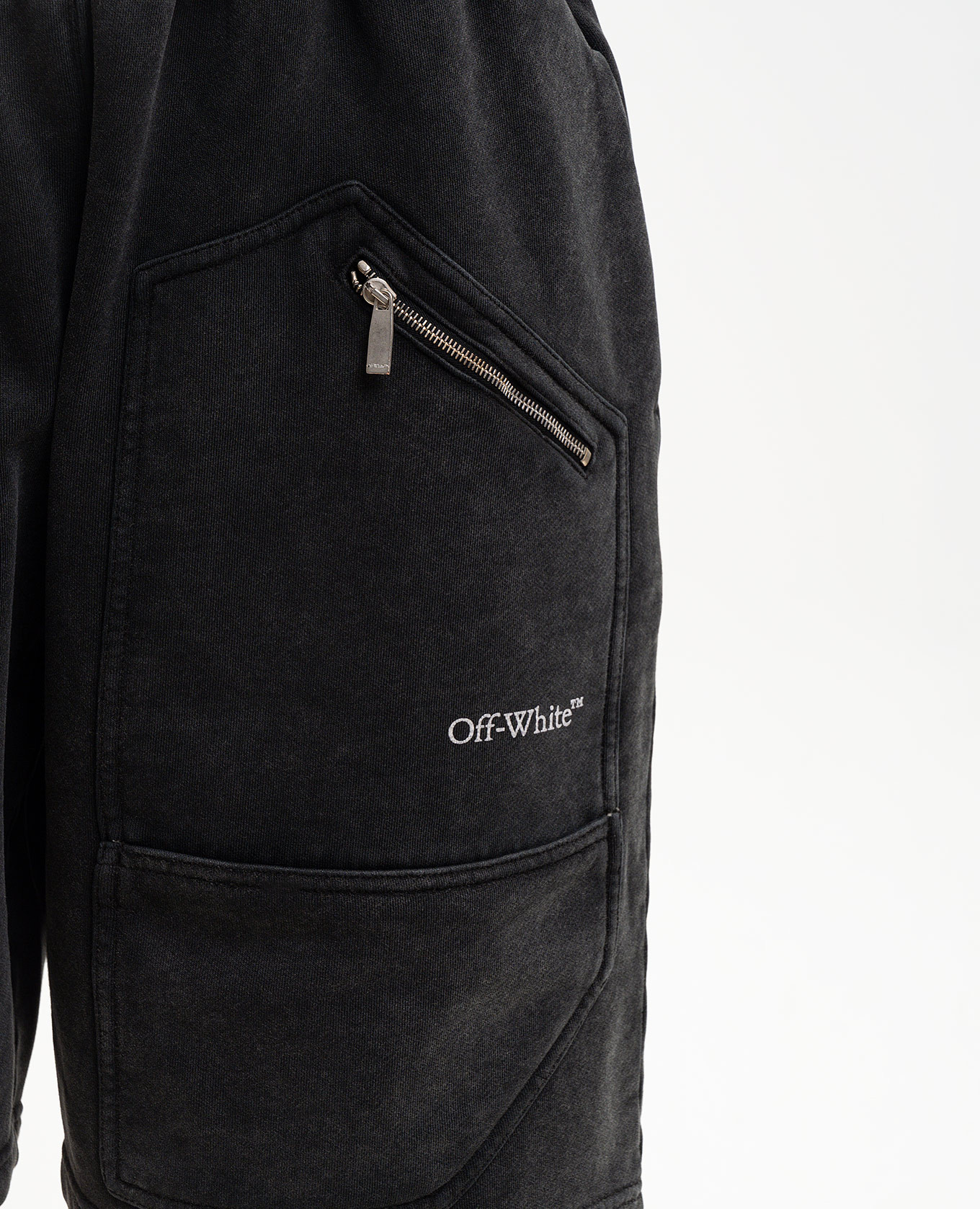 Black shorts with logo print Off-White 5