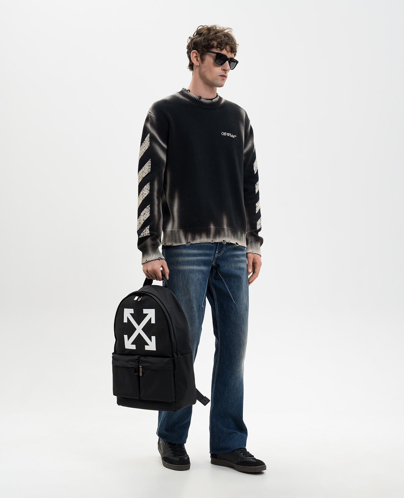 

Diag Corrosion black sweater with holes Off-White
