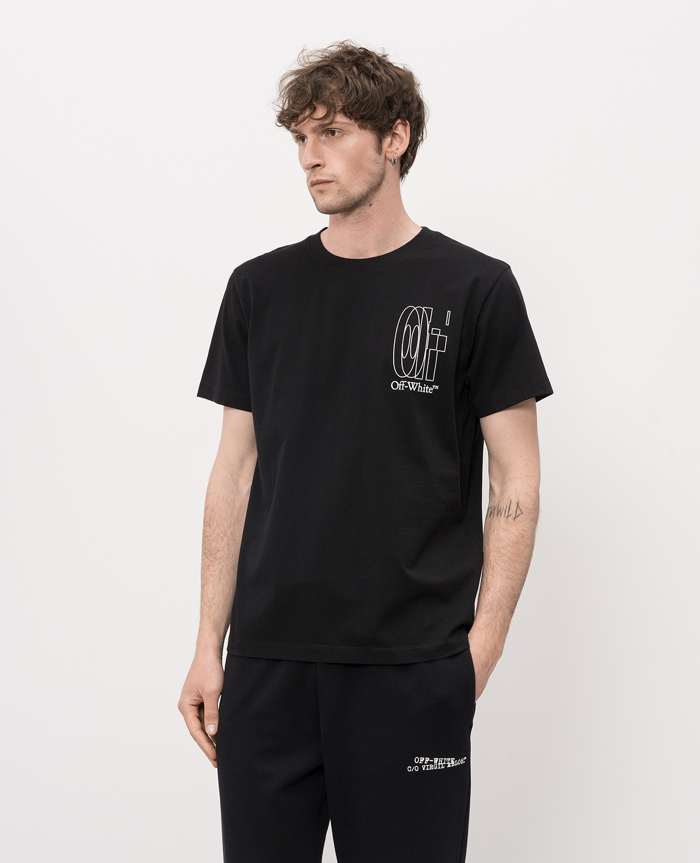 

Black T-shirt with Double Arrow logo print Off-White