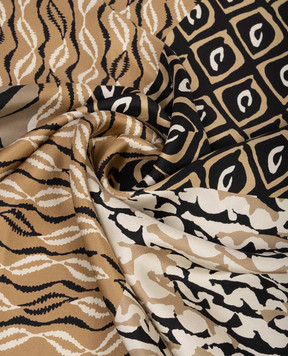 Max Mara Beige CARRE silk scarf with branded print MXACARRE90W1