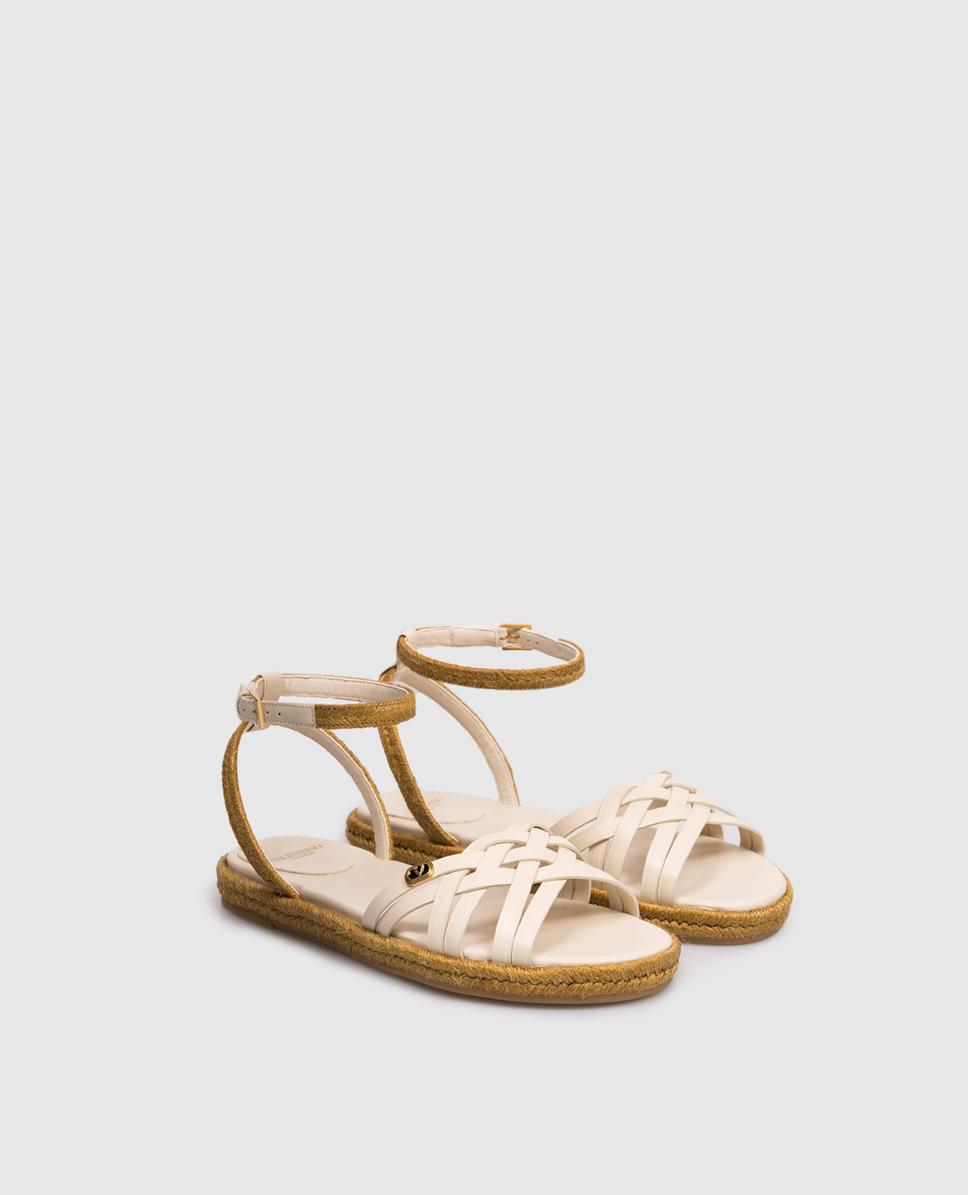 

Beige leather sandals Valentino