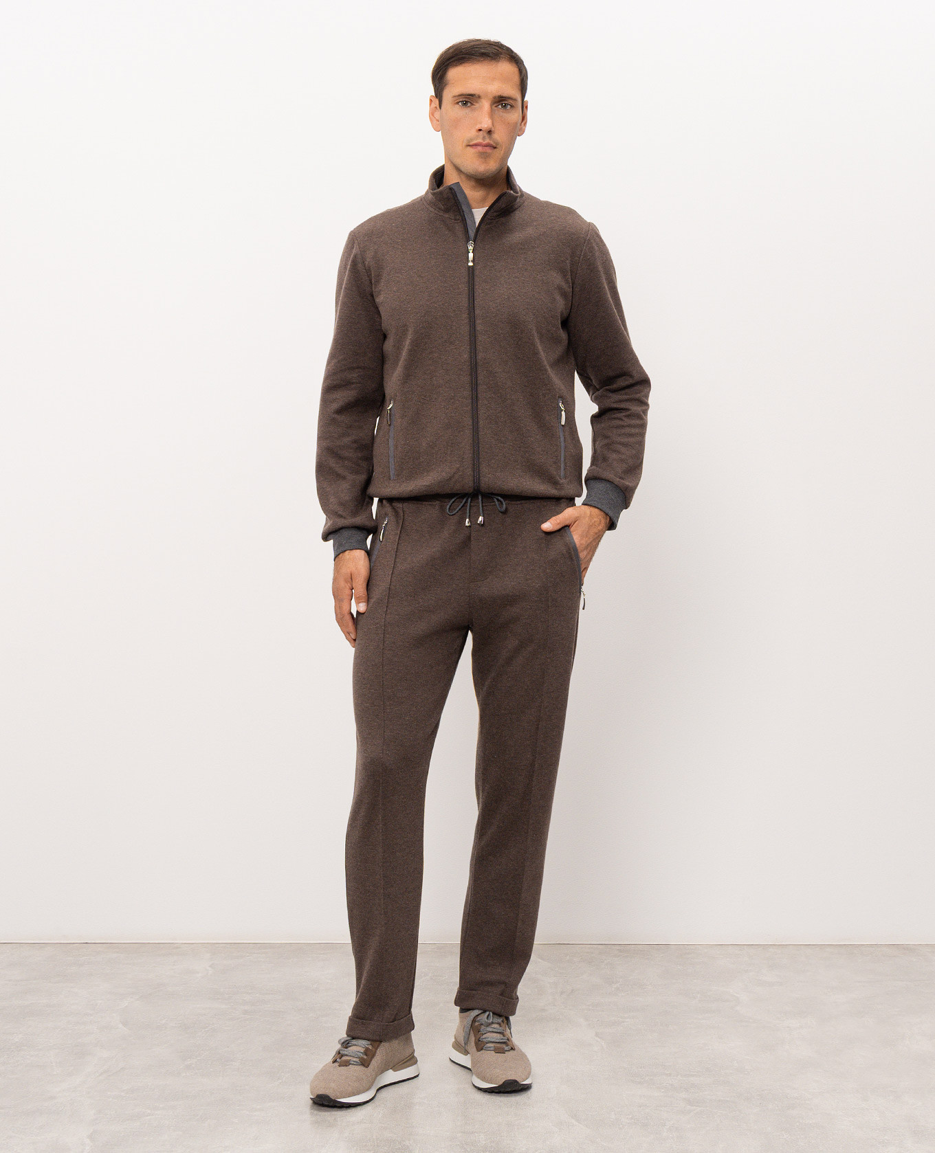 Dark brown wool trousers with lapels Doriani Cashmere 2