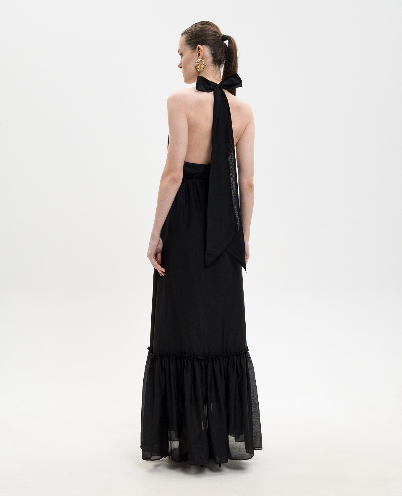 

Black silk dress with open back Jacob Lee