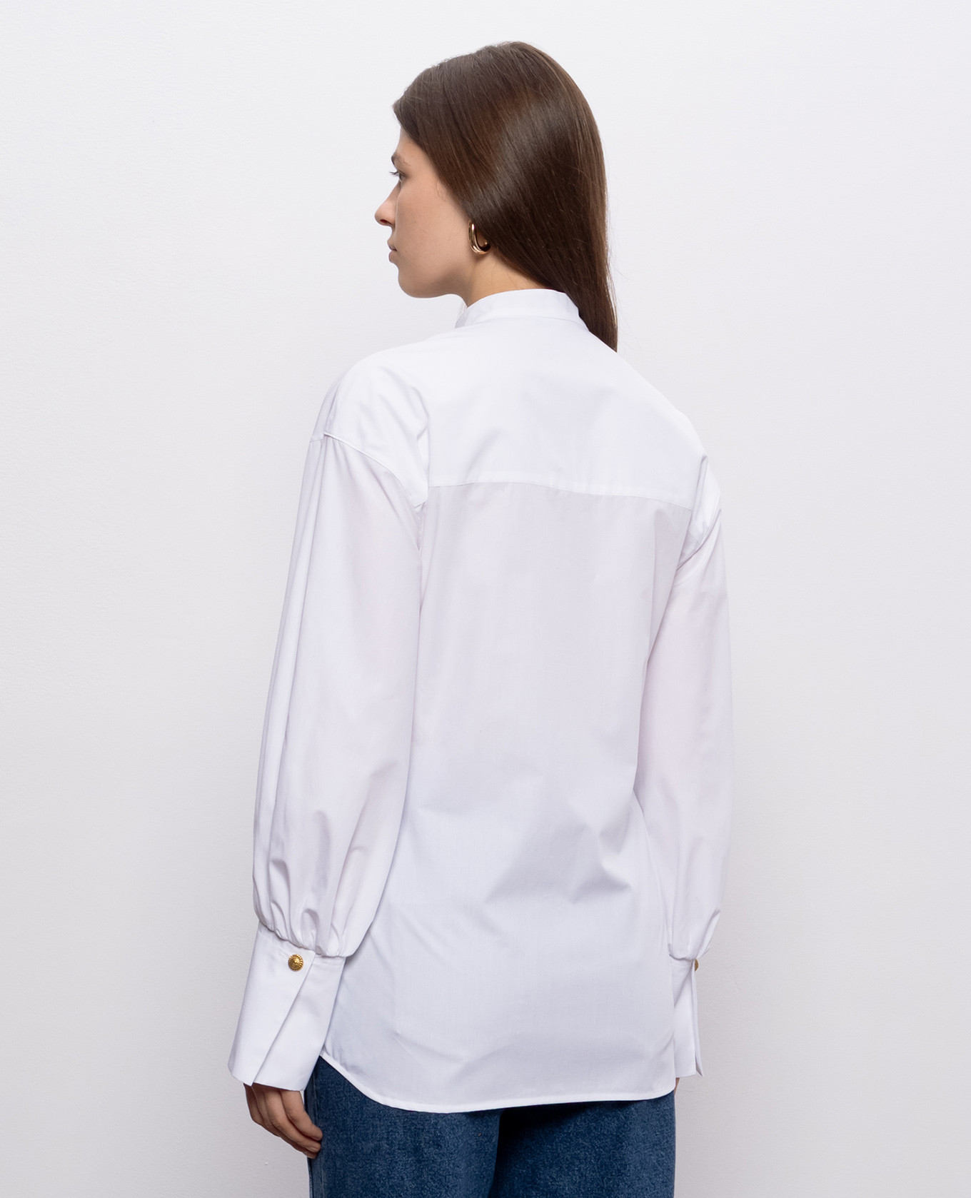 White shirt with branded accessories Balmain 4