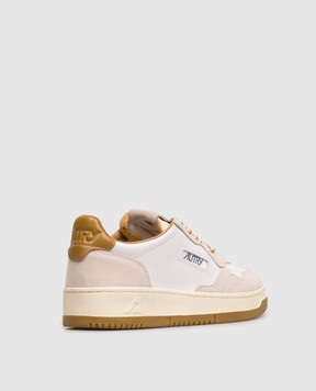 AUTRY Medalist leather sneakers with logo A1UNAULWBW03