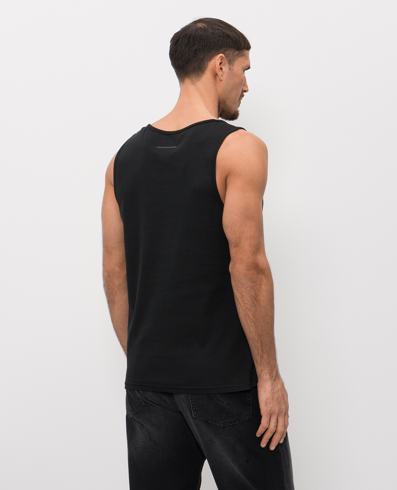 

Black ribbed T-shirt with logo patch Maison Margiela MM6