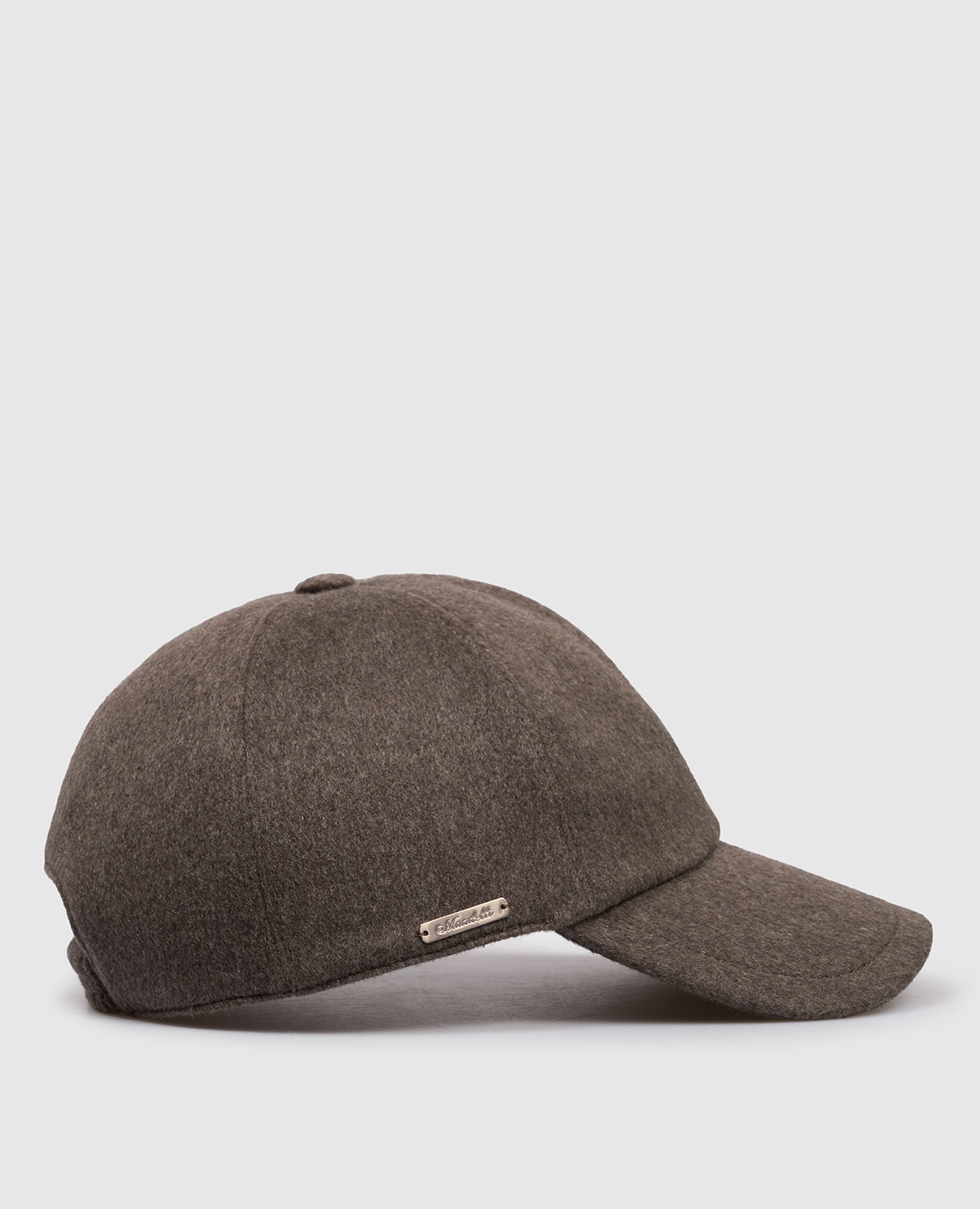 

Brown cashmere cap Enrico Mandelli