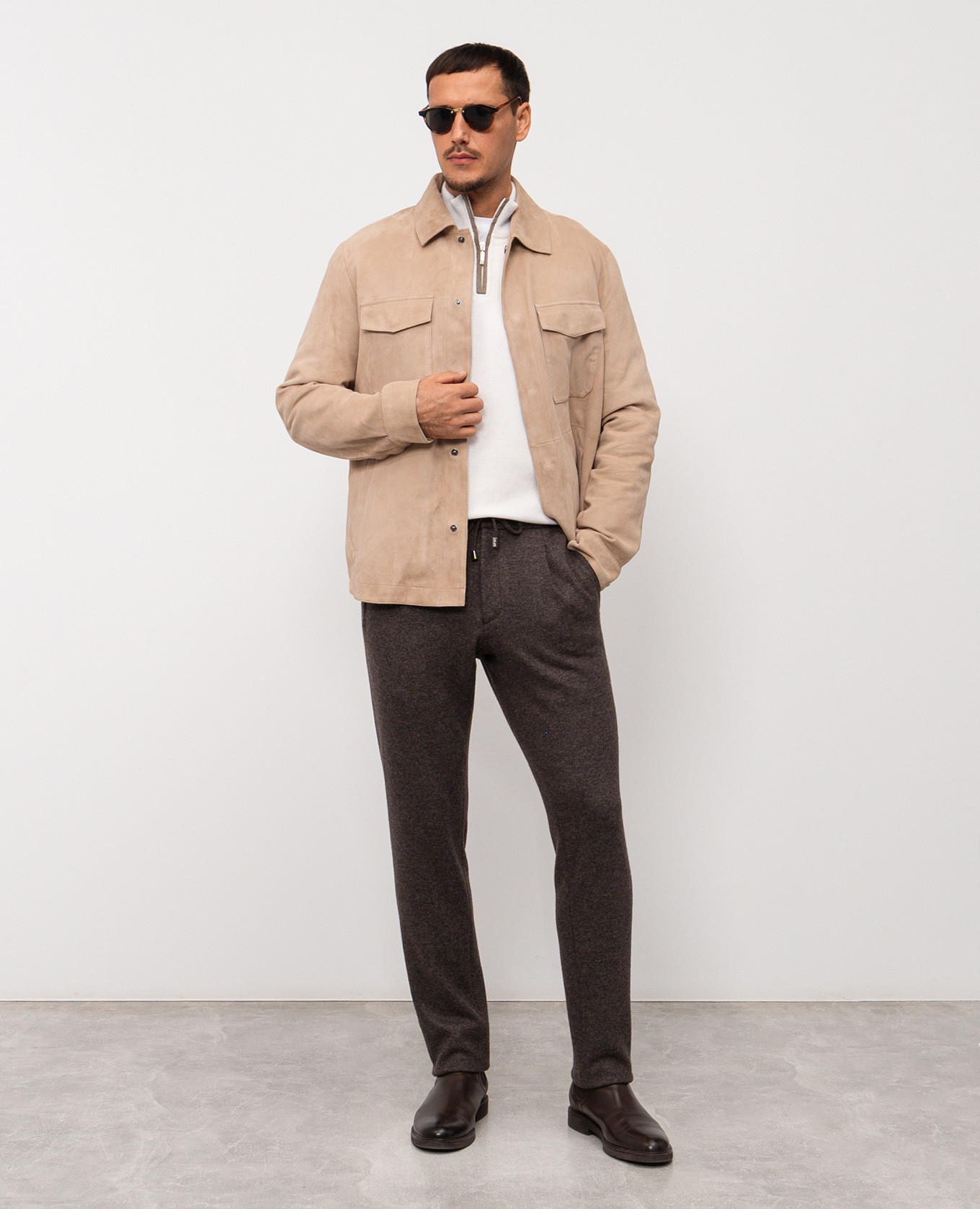 

Beige suede jacket with insulation Pini Parma