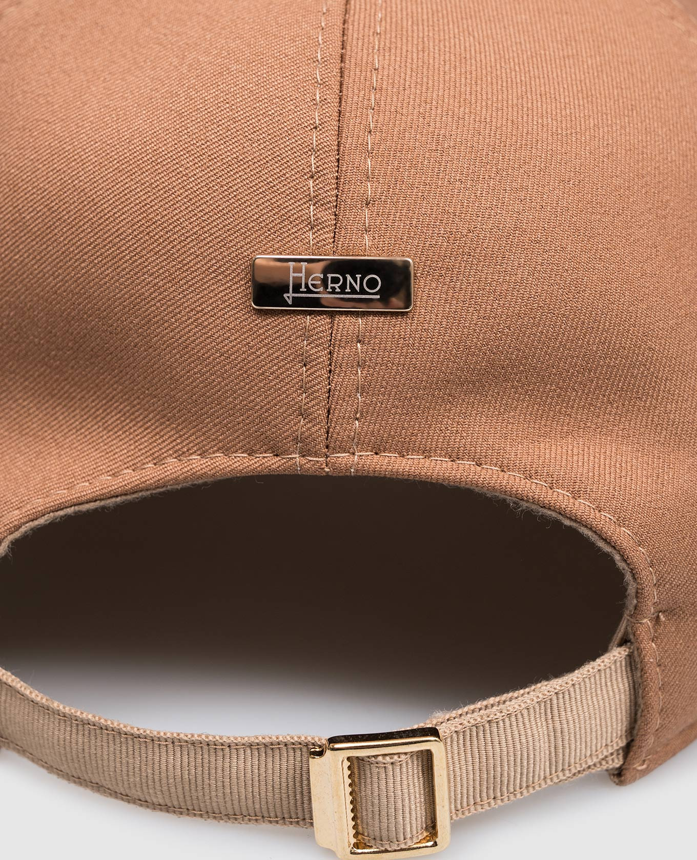 

Brown cap with logo Herno