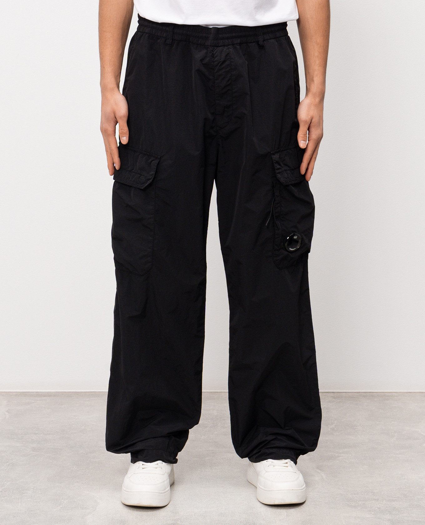 Black cargo pants with logo patch C.P. Company 3