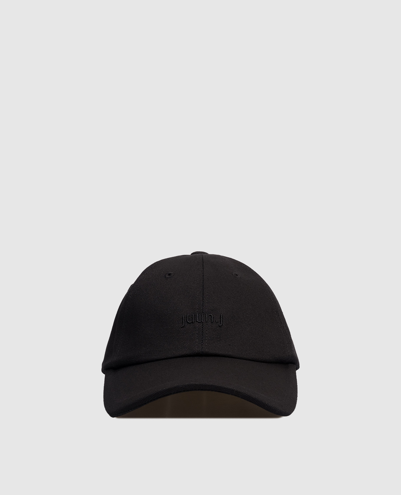 

Black cap with logo embroidery Juun.j