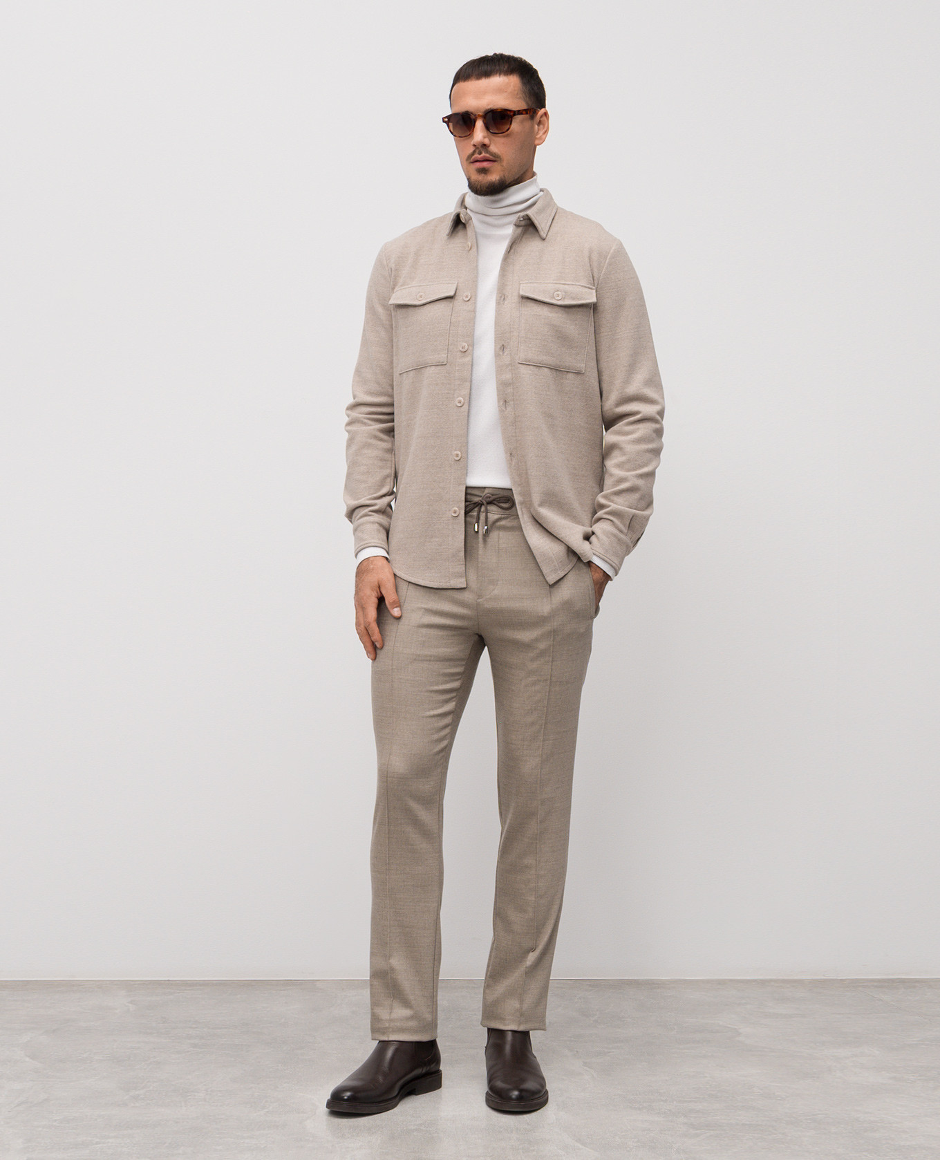 

Beige wool shirt Doriani Cashmere