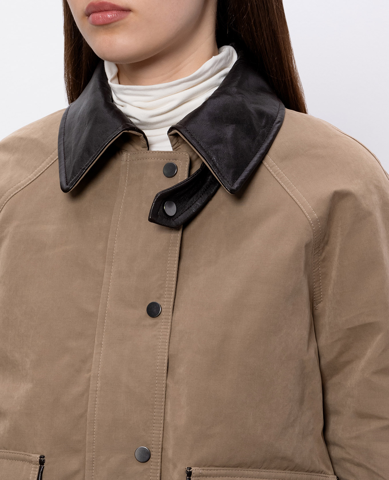

Beige down jacket with monil chain Brunello Cucinelli