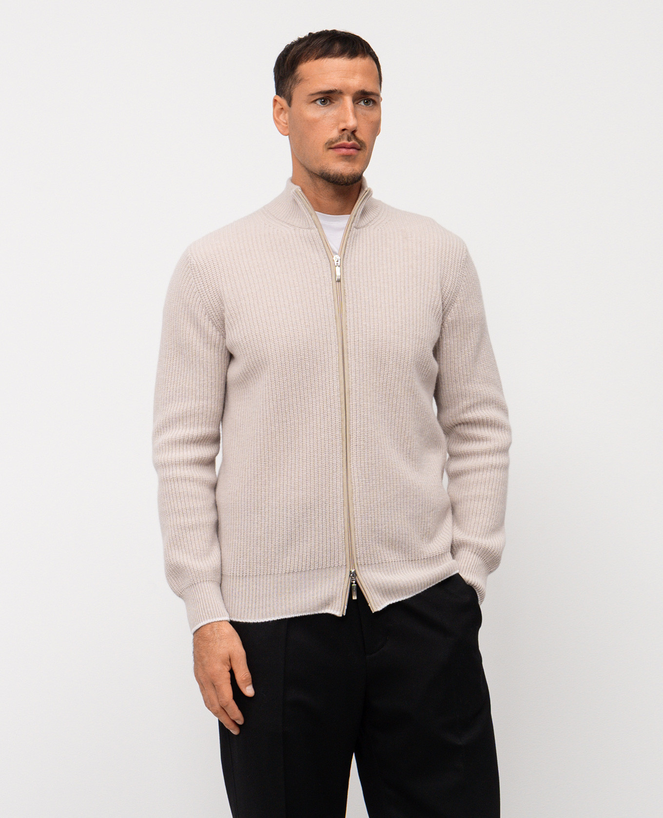 

Beige wool and cashmere cardigan Pini Parma