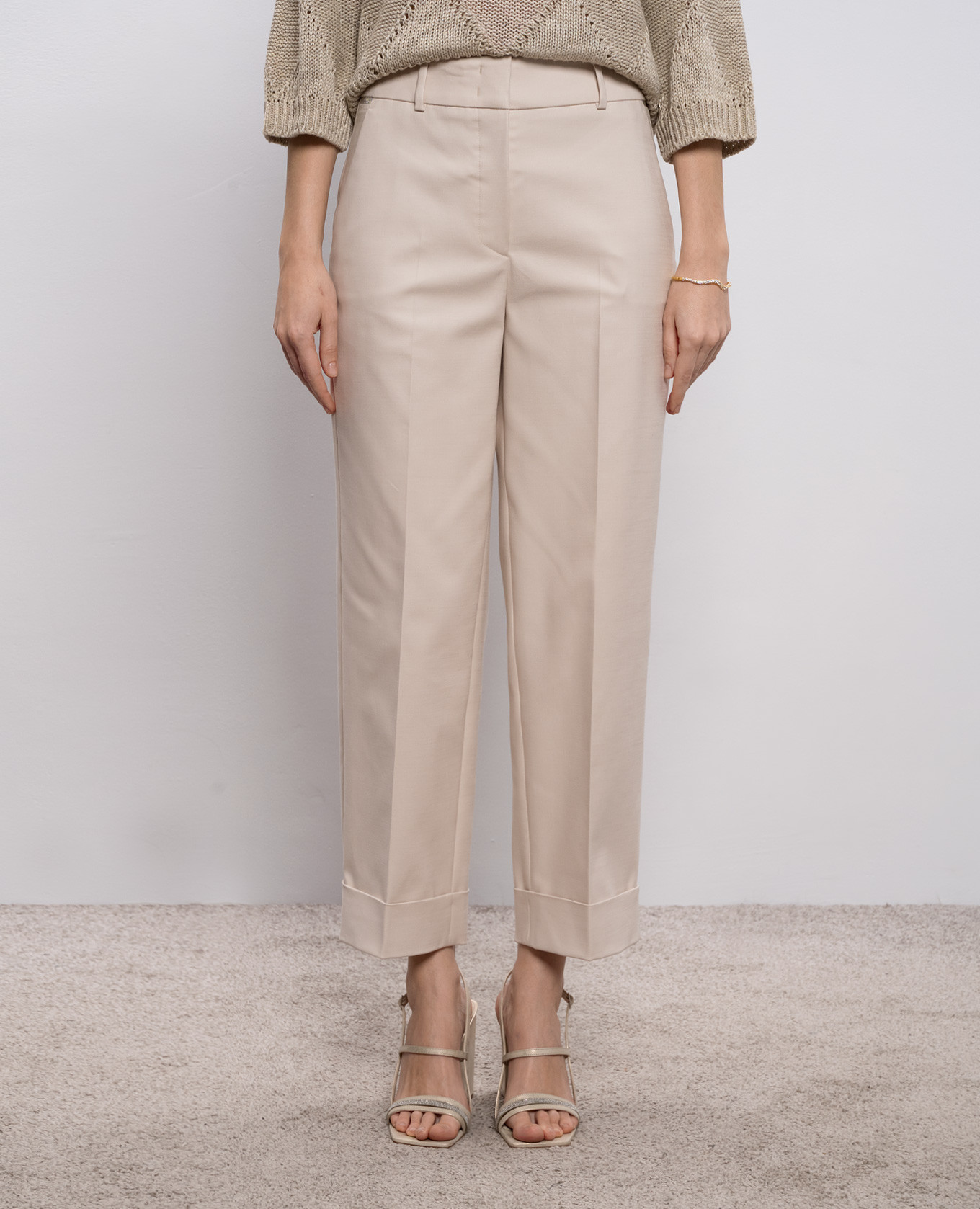 Beige pants with a monil chain Peserico 3