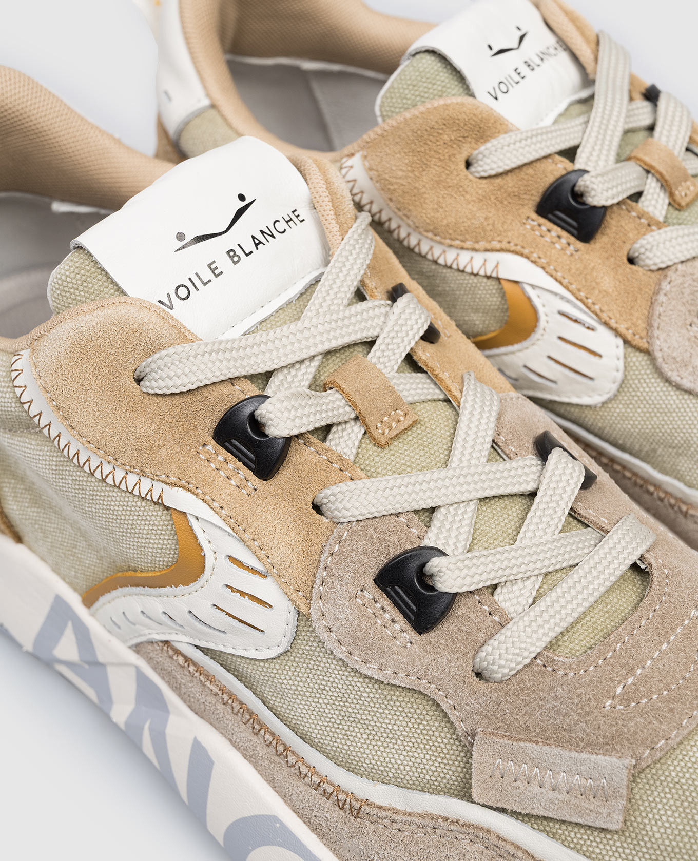 

Beige combination sneakers CLUB01 with vintage effect Voile Blanche