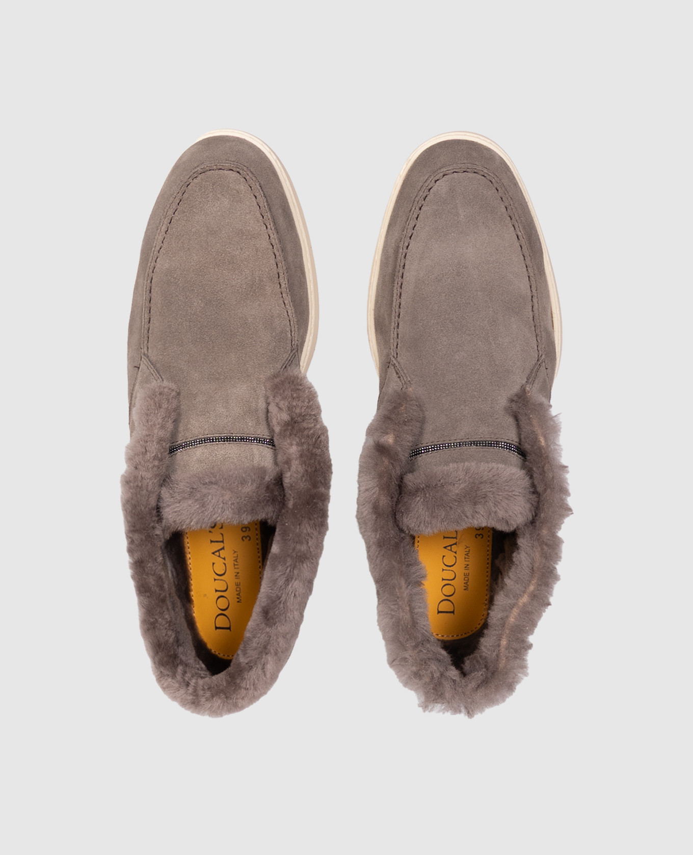 

Gray suede deserts with fur Doucal's, Grey