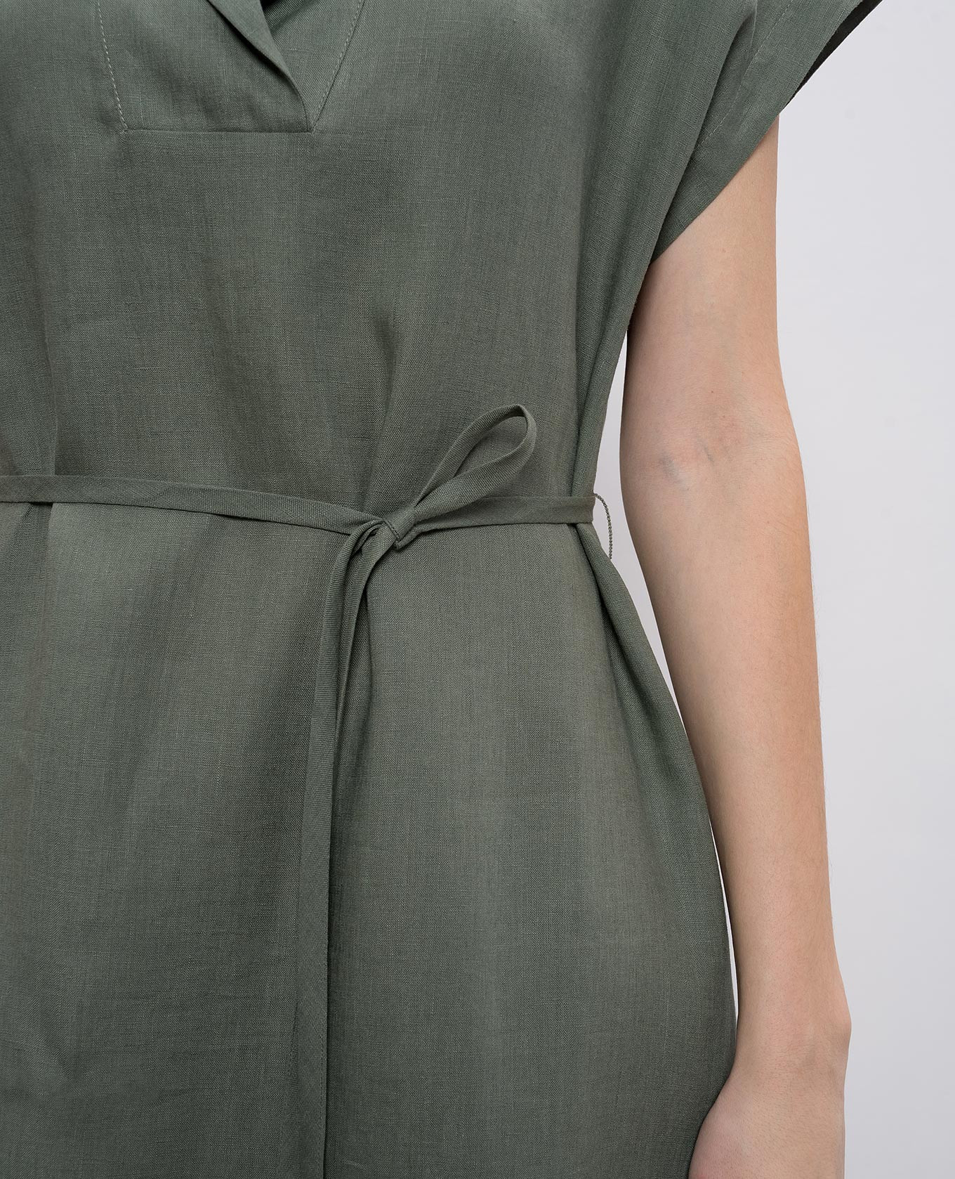 Green linen midi dress Peserico 5
